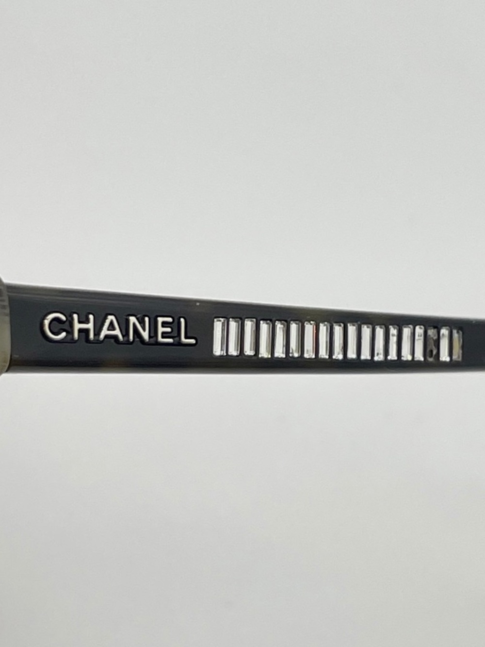Rare Vintage CHANEL Kids Sunglasses 5098-B | Authentic | Case & Dust Bag Include - Picture 2 of 10